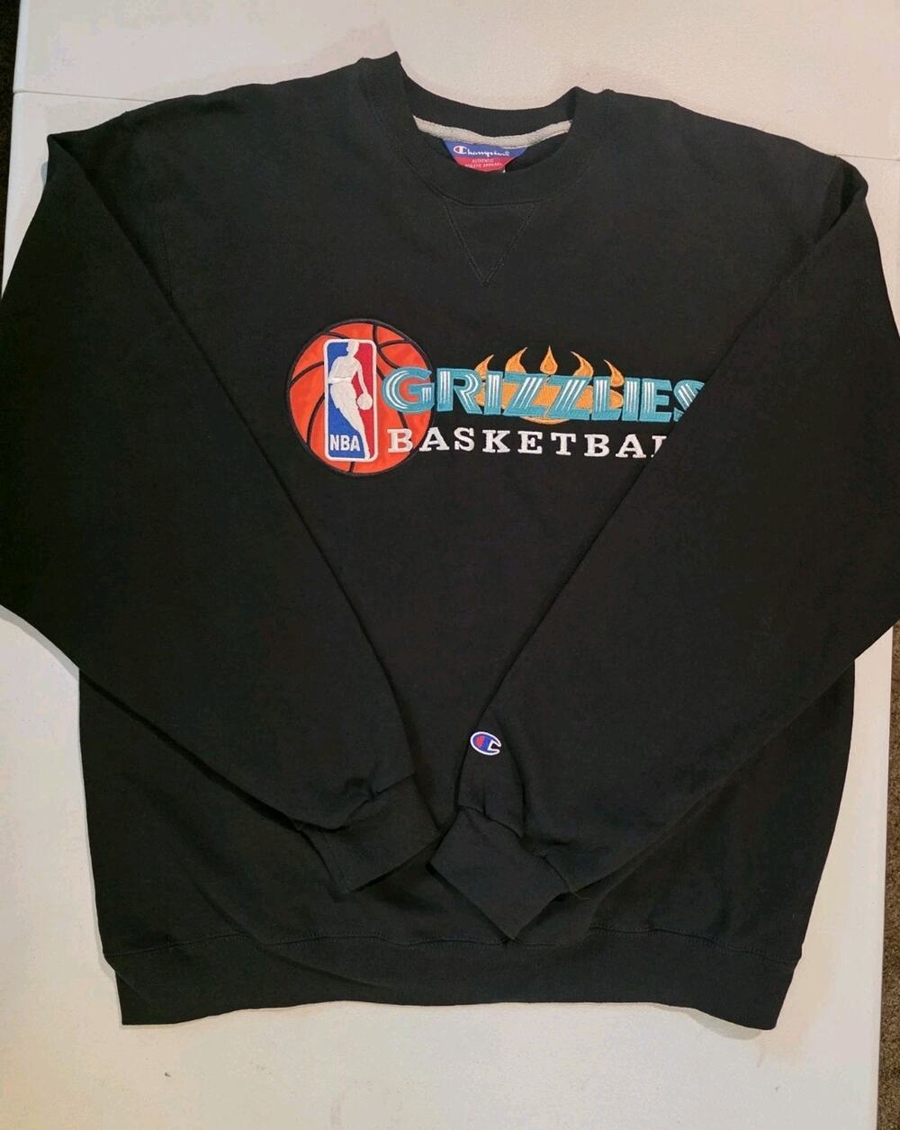 Vintage Champion Memphis Grizzlies NBA Embroidered Crewneck Sweatshirt Adult XL
